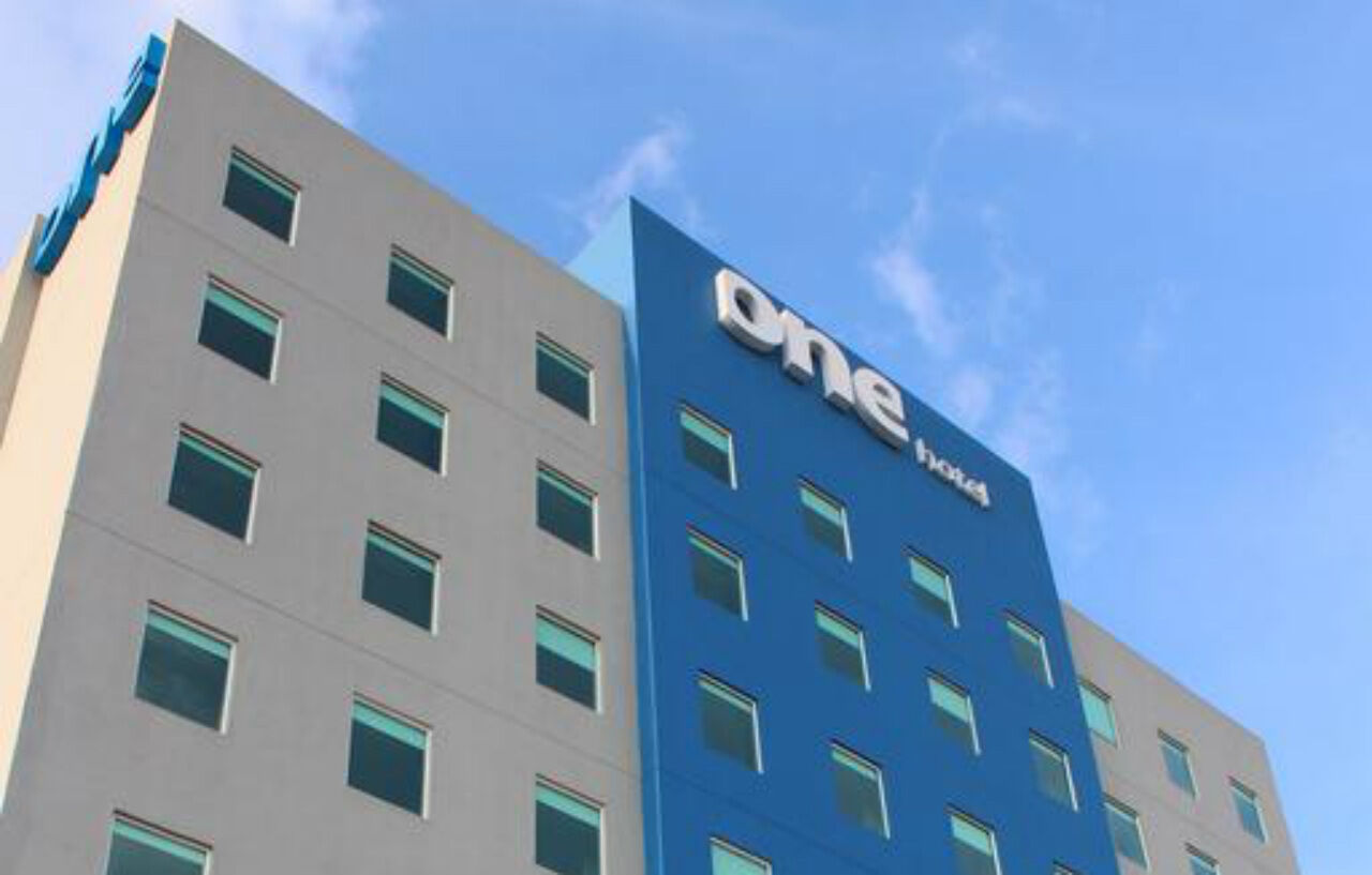 Отель One Acapulco Diamante Экстерьер фото